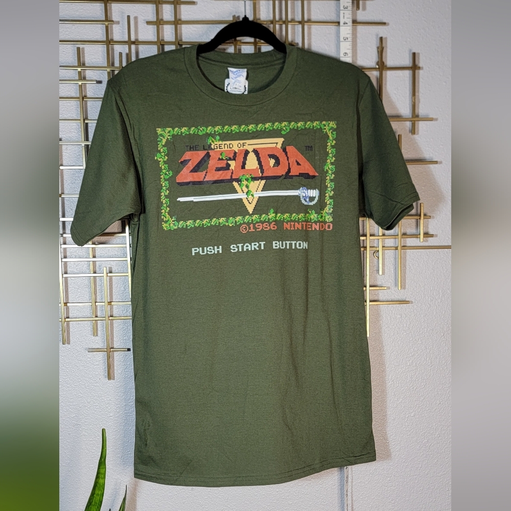 The Legend of Zelda Shirt size Small